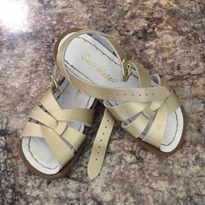 Toddler sandals